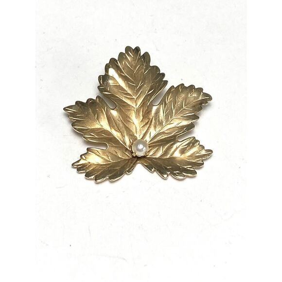 Winard 1/20 12k Gold Filled Brooch Pin Pearl Leaf Estate Vintage - Picture 1 of 6